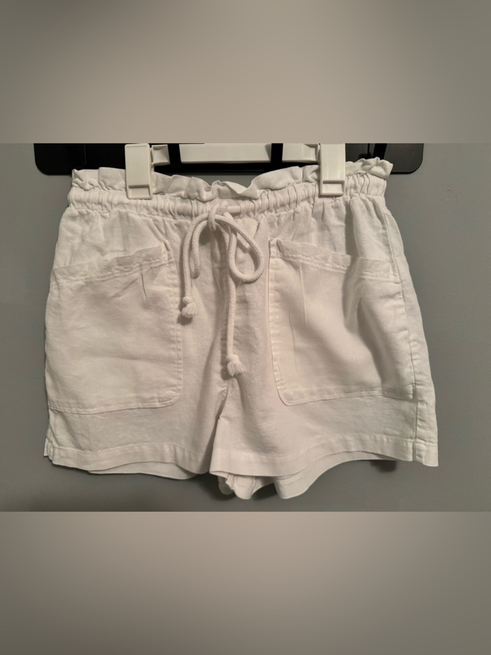 Universal Thread White High-Waist Drawstring Pocket Shorts